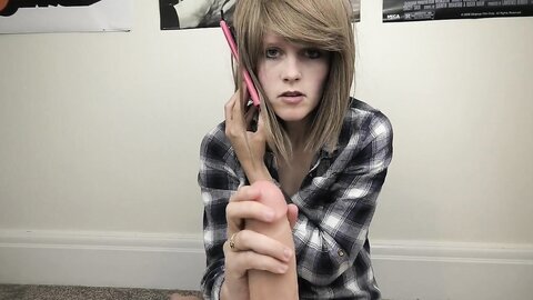 Sydney Harwin Sucking My Brother With Bf On Phone