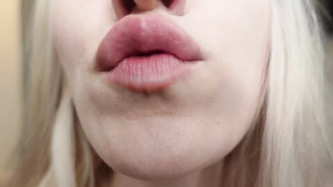 Sofie Skye Cuckie Kisses Virtual Kissing