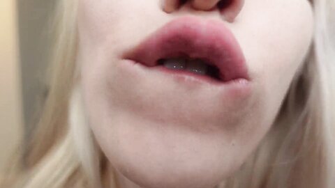Sofie Skye Cuckie Kisses Virtual Kissing