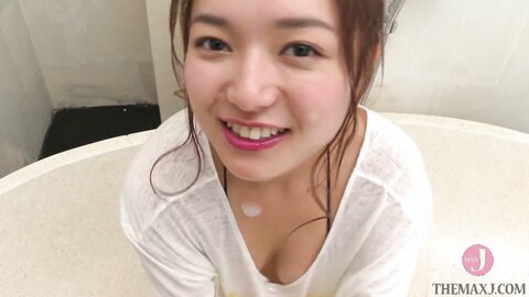 Take Off The Beautiful Tshirt Cleaning The Bath And Then Big In A Cu
