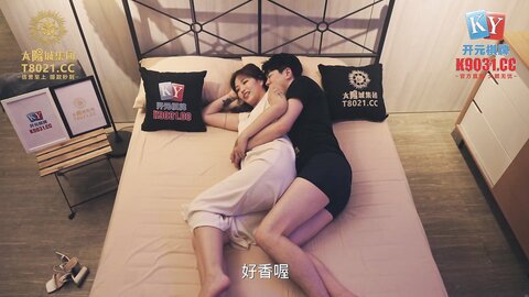 xsjky089爆操多年不见的漂亮女同学