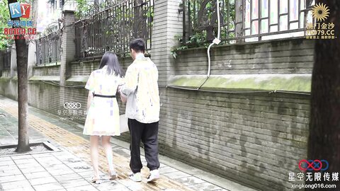 XKG184和兄弟女友第一次体验完美口交