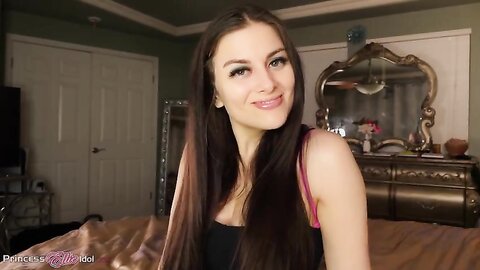 Ellie Idol Cheating And Cum Eating
