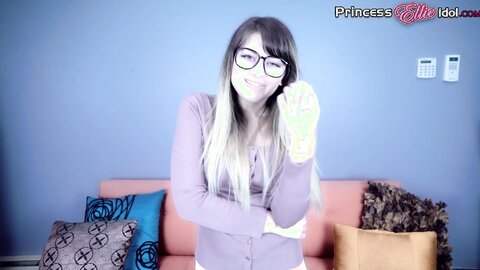 Ellie Idol Frumpy Office Girl Gets Revenge