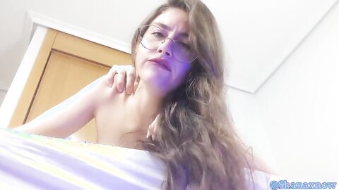 Shanaxnow Cucked Under The Bed