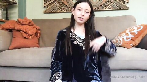 Elfgirltalia 2020 12 23 1488332569 In Which I Roleplay Being Inappropriate In A Zoom