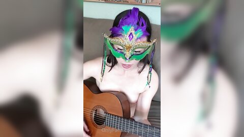 Elfgirltalia 2021 04 01 2070120097 I Have An Important And Personal Announcement For