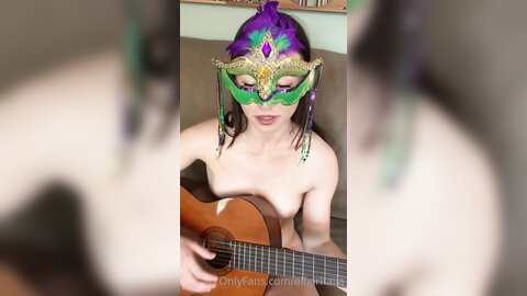 Elfgirltalia 2021 04 01 2070120097 I Have An Important And Personal Announcement For