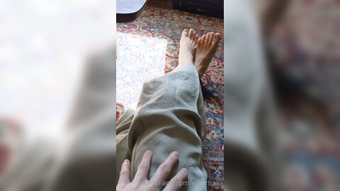 Elfgirltalia 2021 05 26 2119083843 Shy Wiggly Feet Up Close Nips