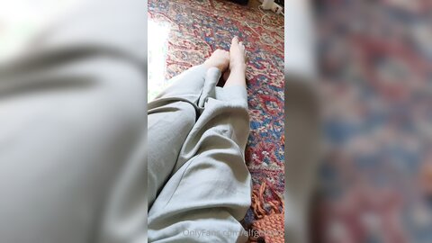 Elfgirltalia 2021 05 26 2119083843 Shy Wiggly Feet Up Close Nips