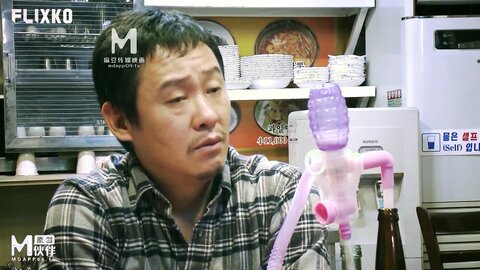 MFK-0011秘密之妻子的男人