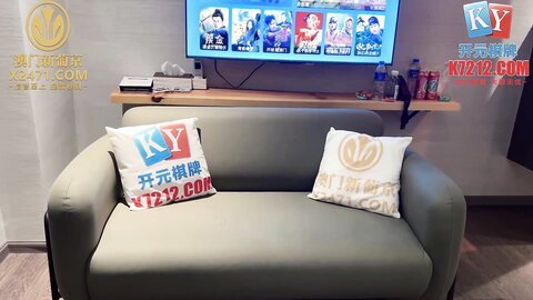 xsjky096到同事家吃饭上了嫂子