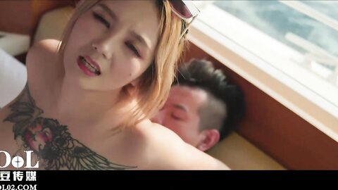 ID5321海天盛筵游轮party淫乱5P