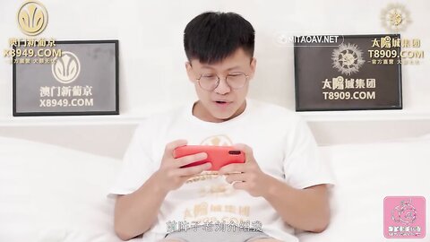 PME092用口交叫醒大鸡巴儿子
