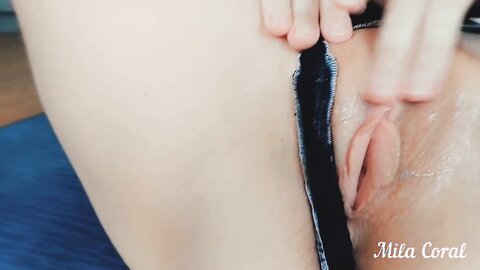 19 Playing With My Dildo Closeup