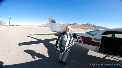 Reeseinpieces 23 01 2023 2751673976 Skydiving