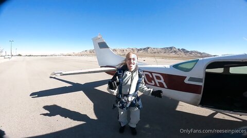 Reeseinpieces 23 01 2023 2751673976 Skydiving
