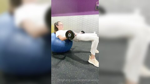 Stormiskiesvip 09 02 2022 2357925303 Do You Guys Like The Workout Videos Too