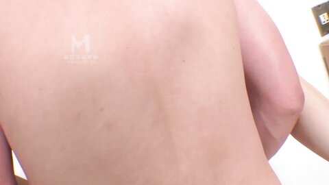 MDHT-0009分手后的肉体慰藉-林襄