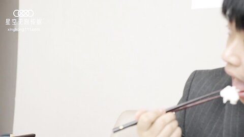 XK8132职场淫史实习生为了上位-香菱