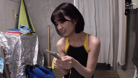 SVDVD-935 Take off the swimsuit of the swimming club slender J〇 who came to an amateur variety camp ...