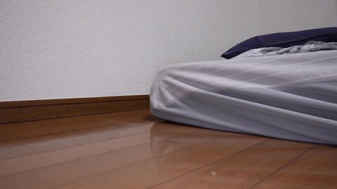 HERY-124 A mans daughter, completely female, this Koshon 22 Midorin