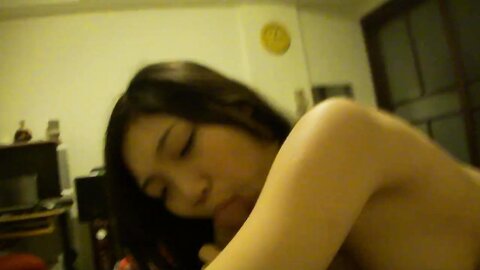 Casual Blowjob From A Korean Couple