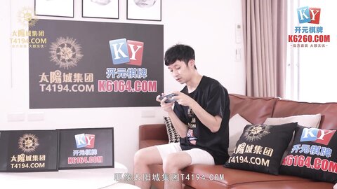 MCY-0048与巨乳小姨乱伦相奸-李允熙