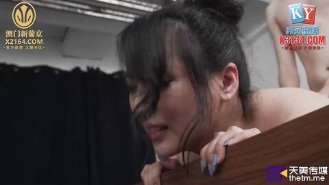 TMG023爆操刚要结婚的小护士