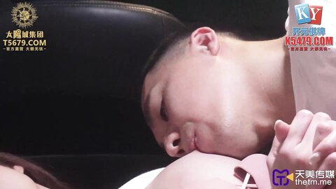 TMG024出租车司机醉酒美女