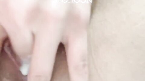 꼴린다고 알바중에 애액 질질 흘리면서 자위해버리곤 인증하는 애액 자위 섹트 오프 일탈 살색계 멜돔 팸섭 서울오프 부커 애액 애무 수치플 능욕플 섹스 조