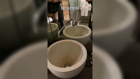 거울 앞에서 클리 자극해주기 거울플 섹트 오프 일탈 살색계 멜돔 펨섭 디그레이더 서울오프 부커 애액 애무 수치플 능욕플 건오 섹스 관전  조련 조교