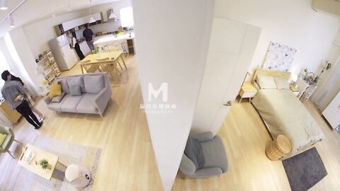 MDWP-0027裸拍情侣激情野战-赖畇希