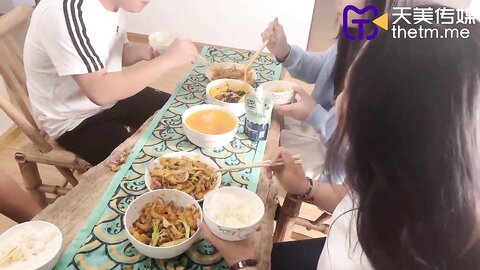 天美传媒TMY0007姐姐勾引我