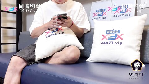 果冻传媒91YCM-004为了结婚讨好大舅哥