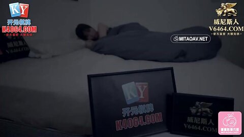 蜜桃传媒PMC216老公出差骚妻乱伦小叔子