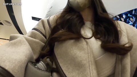 2947743 Erika I`m waiting for you to pick me up and I can`t leave until I`ve had sex with you The surprising result of the