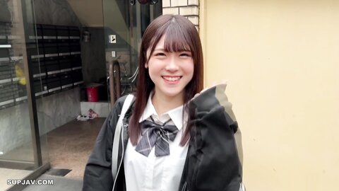 3069309 Exclusive Limited time only The very best of neatness Very sexy Sakamichi type beauty 18 years old id