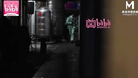 MDX-0242骚妻约儿堕情高潮-苏语棠