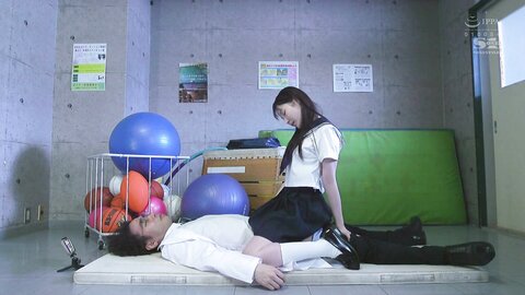 SSIS-803 A Sexual Monster With A Neat And Clean Appearance This Horny Girl Fell In Love With Her Homeroom...