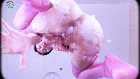 Fullfive 15 04 2020 32019037 Squirting On A Transparent Stool