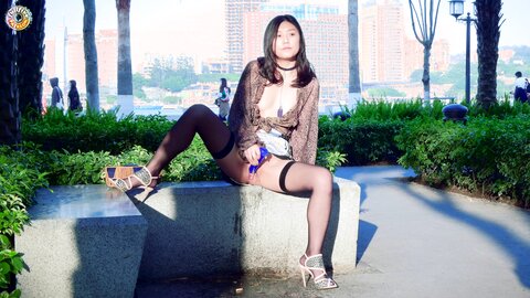 Fullfive 江边的河堤公园 02 04 2020 29076976 Squirtingwith Dildo In The Park