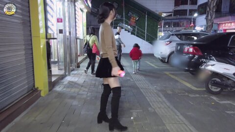 Fullfive 肇庆市高要区某步行街 02 04 2020 29053867 Walking Afterdinner