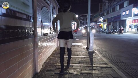 Fullfive 肇庆市高要区某步行街 02 04 2020 29053867 Walking Afterdinner