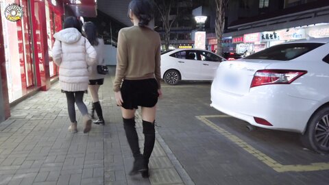 Fullfive 肇庆市高要区某步行街 02 04 2020 29053867 Walking Afterdinner
