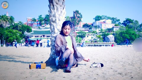 Fullfive 阳光沙滩 02 04 2020 29079298 Masturbating With Toy On The Public Beach