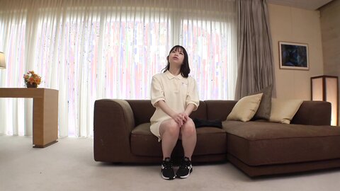 200GANA-2887 Seriously soft, first shot.An older sister who brought it to the studio as a 1940 interview!I...