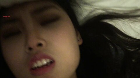 1 4 Moaning While Being Penetrated