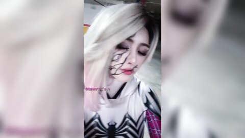 Gwenom-V1
