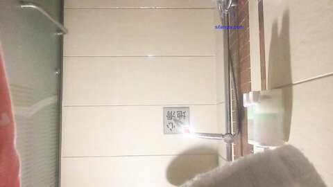 2017 02 05 133035 New Boutique Real Bathing Video Inverted
